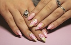 Скидка 30% на маникюр + покрытие Shellac в салоне красоты Лион