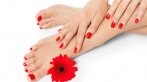 SPA-маникюр или SPA-педикюр с цветным покрытием и Shellac со скидкой + наращивание ресниц, ногтей и волос