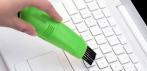 На небольшой, но мощный USB-пылесос для компьютера. Отличный помощник в очистке клавиатуры!