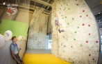 1 час на скалодроме с инструктором и 2 часа свободного посещения скалодрома WallDream в Питерлэнде со скидкой до 64%. 5+